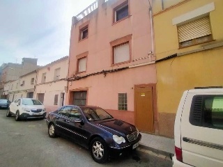 Edificio en C/ Sant Josep  9