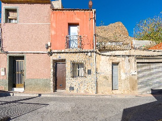Casa adosada en C/ Vía Crucis - Callosa de Segura - Alicante 2