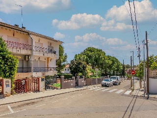 Vivienda adosada en C/ Irlanda 33