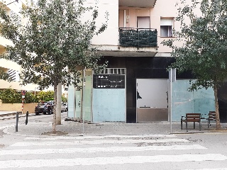 Local en C/ Pere III, Figueres (Girona) 2