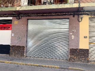 Local en C/ Ramón Y Cajal - Manises - 12