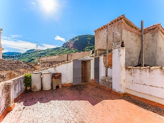 Casa adosada situada en Fuentes de Ayórdar, Castellón 24