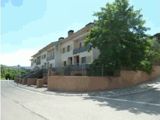 Conjunto de viviendas en propiedad compartida en C/ del Pla de la Margarida, Urbanización Can Pons, Arbúcies (Girona) 1