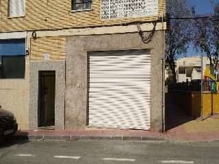 Local en venta en Murcia de 90  m²