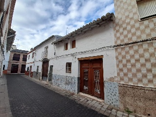 Unifamiliar en venta en Chiva de 240  m²