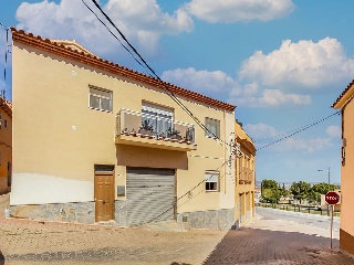 Casa adosada en C/ Sta. Llucia, Albinyana (Tarragona) 26