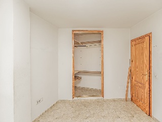 Piso con garaje en la Gangosa 23