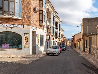 Local en C/ Noliva, Yébenes (Toledo) 11