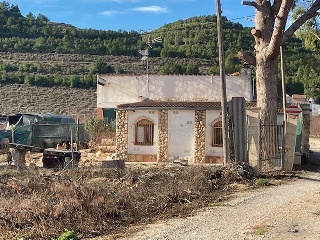 Suelo rústico con vivienda en Fraga, Huesca 18