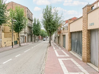 Local en C/ Anselm Clavé, Olesa de Montserrat (Barcelona) 26