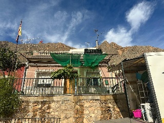 Casa adosada en C/ Colmenas - Callosa de Segura - Alicante 29
