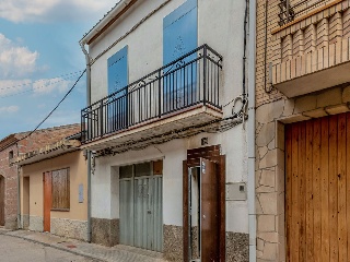 Casa adosada en C/ Ramón Formiguera 1