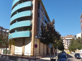 Local en venta en Huesca de 172  m²
