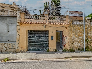 Vivienda en C/ Plato (C. Armengol), Corbera de Llobregat (Barcelona) 1
