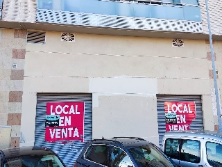 Local en venta en La Vall D'uixó de 118  m²