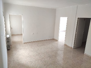 05772-0001 8