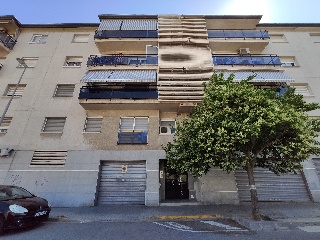 Local en venta en Sant Andreu De La Barca de 124  m²