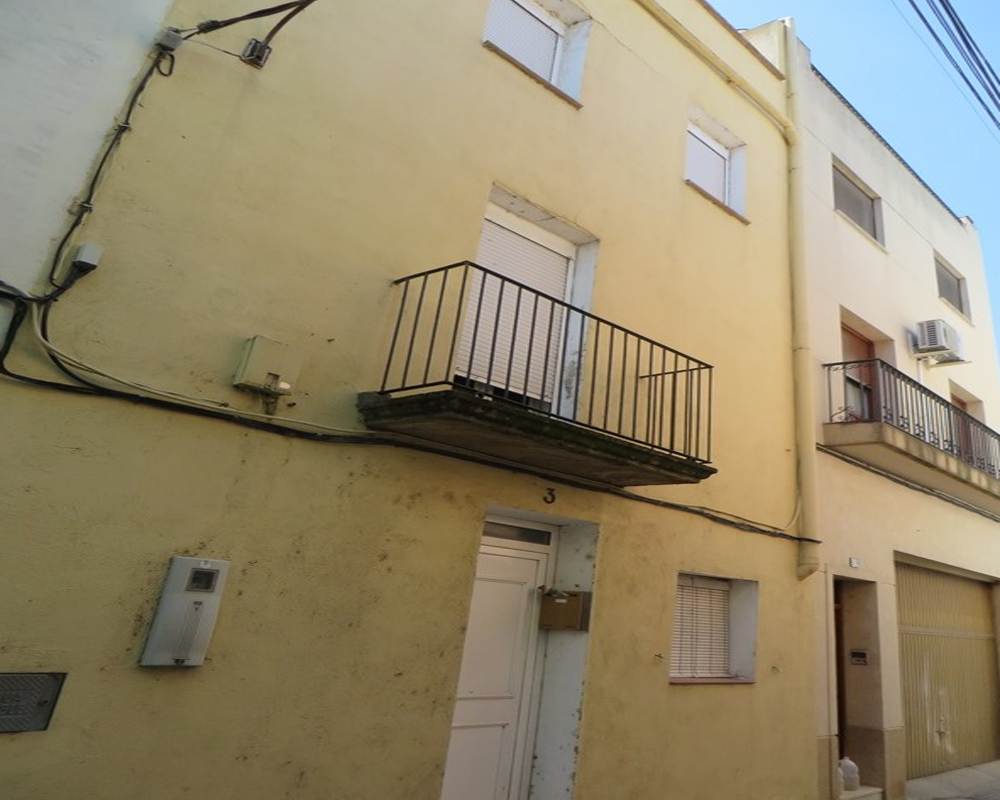 Piso en C/ Molí, Flix (Tarragona)