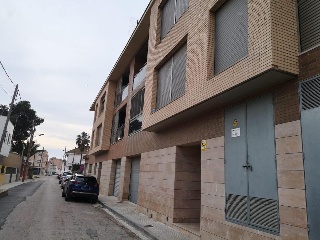 Local y plazas de garaje en Deltebre ,Tarragona 1