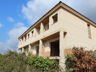 Viviendas unifamiliares en construcción en Santa Oliva, Tarragona 1