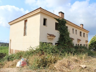 Viviendas unifamiliares en construcción en Santa Oliva, Tarragona 4