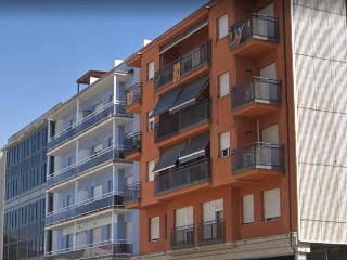 Local en venta en Figueres de 344  m²