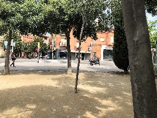 Solar urbano en Sant Boi de Lluçanès (Barcelona) 9