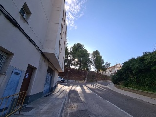Edificio de viviendas y plazas de garaje en Flix , Tarragona 15