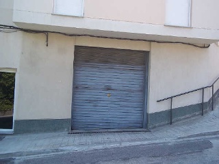 Edificio de viviendas y plazas de garaje en Flix , Tarragona 9