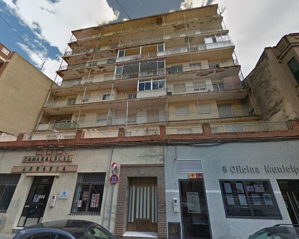 Suelo urbano consolidado en Av Colón - La Pobla de Vallbona - Valencia