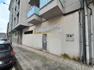 Locales en Ames , A Coruña 1