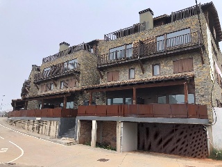 Pisos y plazas de garaje en Tremp ,Lleida 1