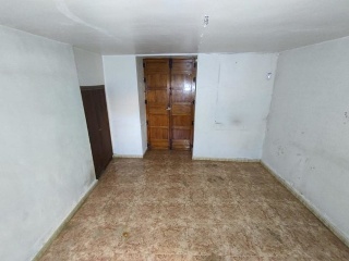 01223-0001 7