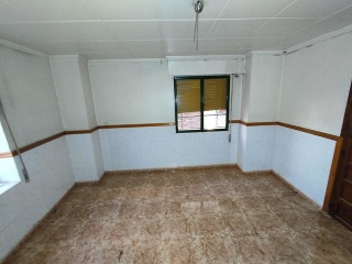 01223-0001 9