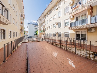 Edificio de viviendas, locales y plazas de garaje en La Algaba , Sevilla 22