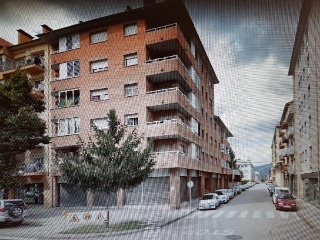 Locales en Olot, Girona 1