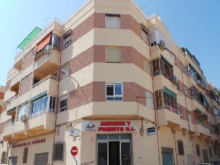 Piso en C/ Moraira Nº 2, Alicante 1