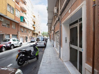 Vivienda en C/ Alfereces Provisionales, Elda (Alicante) 27