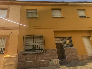 Casa en calle Monturiol, Cartagena 1