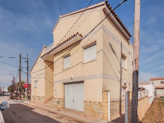 Casa adosada en C/ Comunero Juan Bravo - Deltebre - Tarragona 31