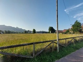 AMBITO UH-UZ-32-BD CARRETERA DE LUGO A POSADA. Polígono 11 Parcela 81 11