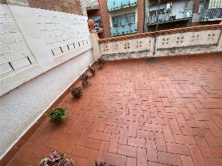COMPTE GÜELL 9