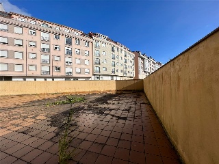 BRAÑA. EDIFICIO XUNCO 16