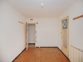 Piso en C/ Torras y Bages - Salt - 37