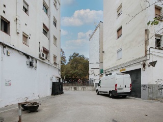Locales en Pasaje Monturiol - Ripollet - Barcelona 23