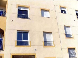 Piso en Av del Genil 10
