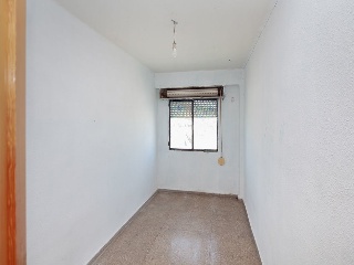 Piso en C/ Malvarosa, Torrent 16
