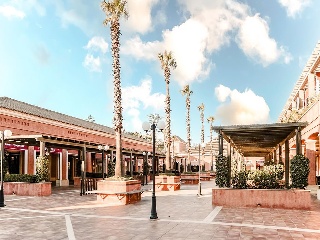 Locales en Av Islantilla, Centro Comercial Islantilla, Isla Cristina (Huelva)  34