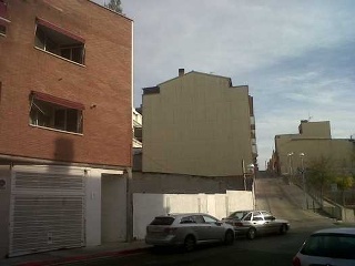 Solar en C/ Frederic Mistral - Sabadell - 17