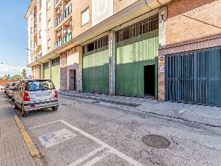 Locales comerciales en C/ Nuestra Señora de la Piedad 30